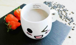 红枣黑豆芝麻豆浆,红枣黑豆芝麻豆浆，营养满分饮品新选择